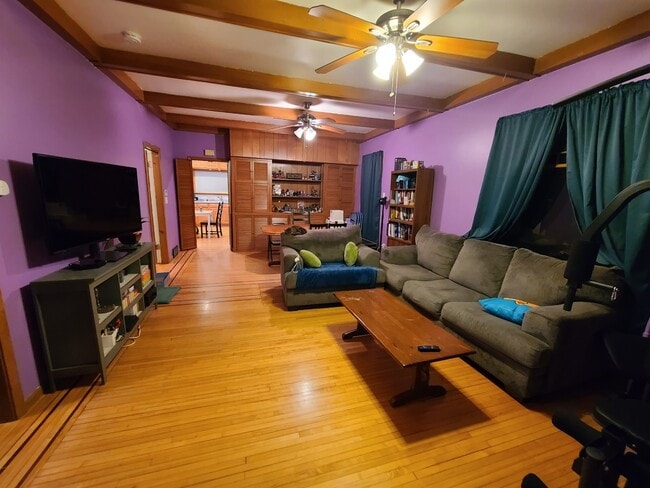 Photo - 3449 Longfellow Ave Unit 1