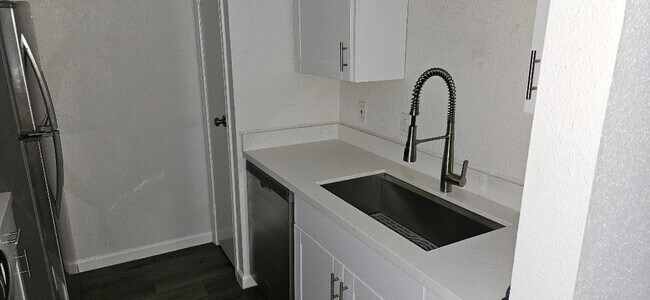 Photo - 7900 N Stadium Dr Unit 82