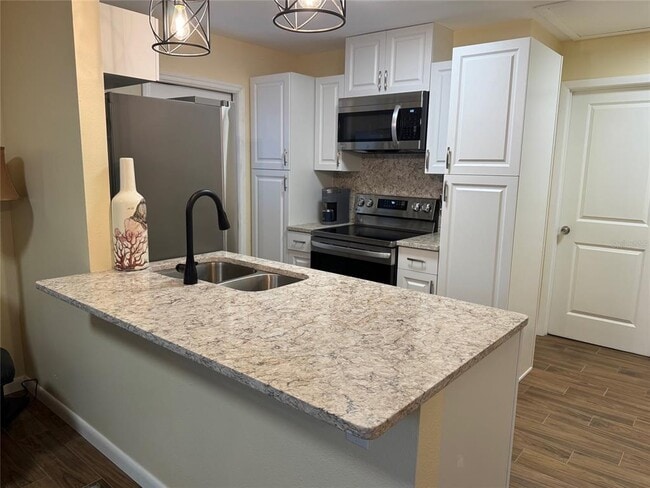 Photo - 1009 Sumner Blvd