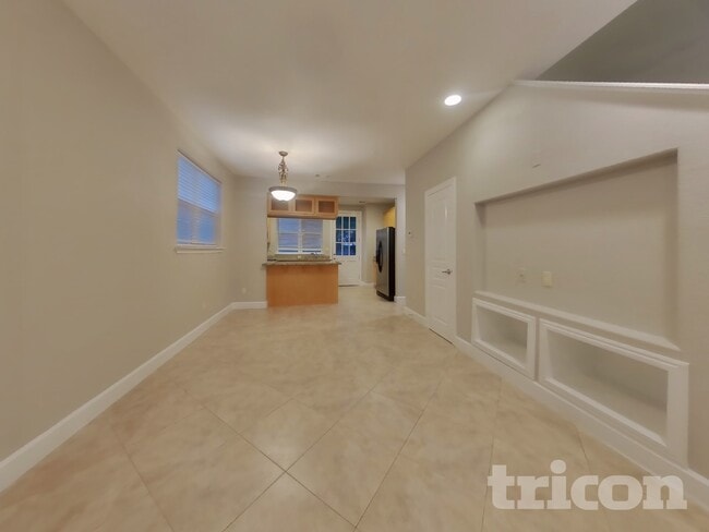 Photo - 2280 South Dr