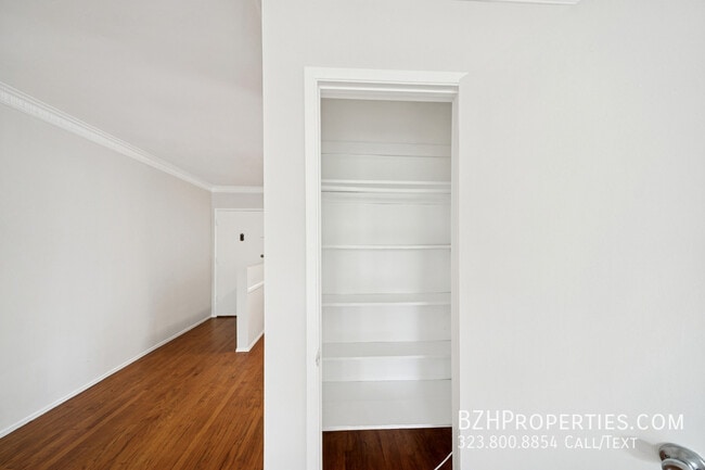 Photo - 1306 Havenhurst Dr Unidad 17