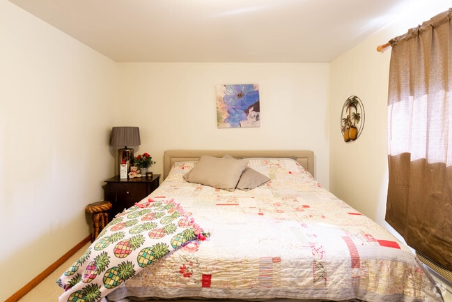 Bedroom (One bedroom)