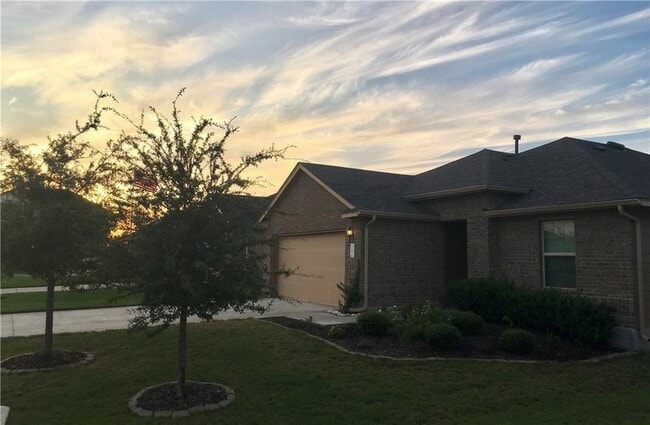 Photo - 112 Beargrass Dr