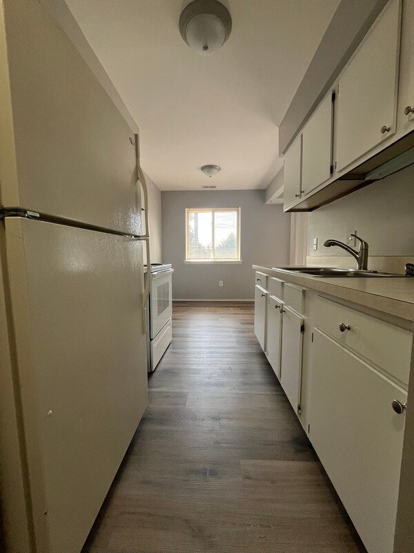 Photo - 36777 Sibley- C