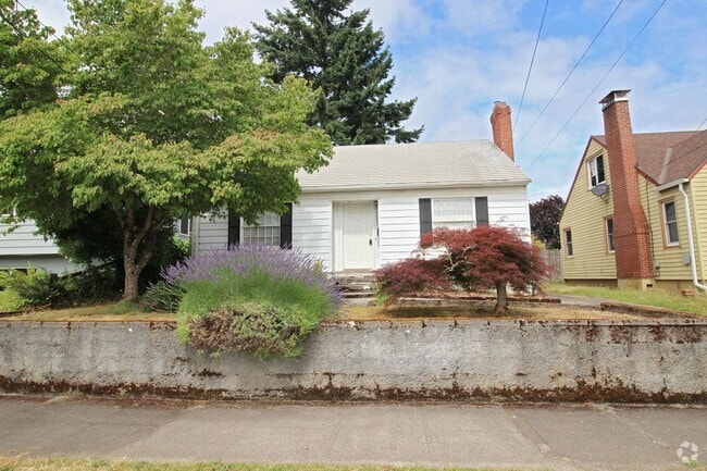 Building Photo - 7323 N McKenna Ave Rental