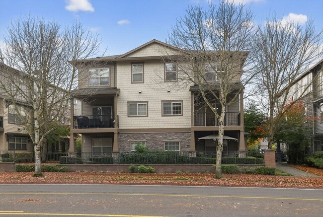 Building Photo - 7993 NE Rockne Way