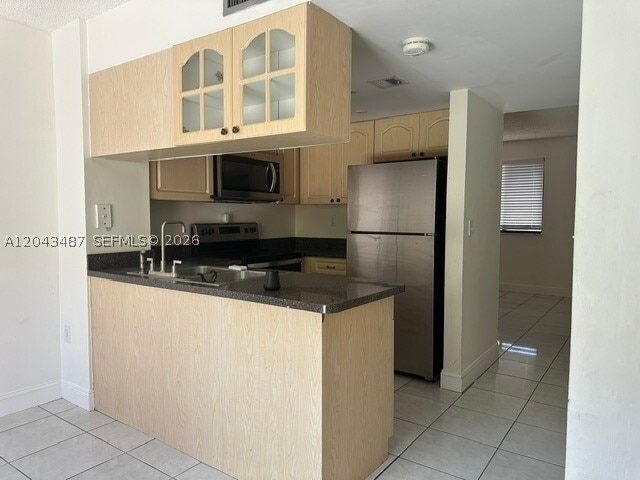 1819 SW 107th Ave
