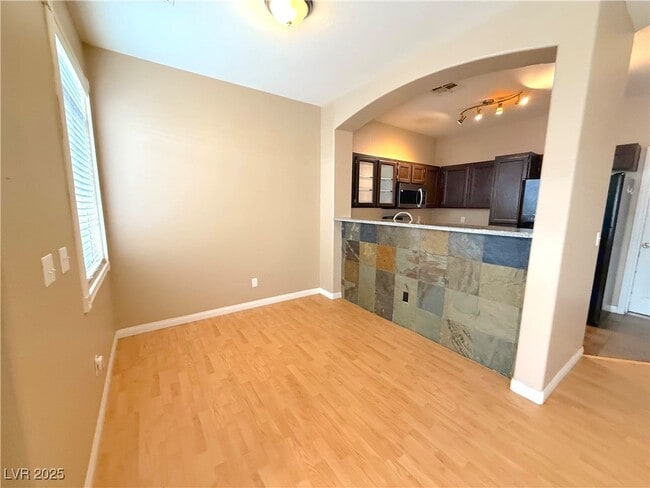 Photo - 924 Nevada Sky St