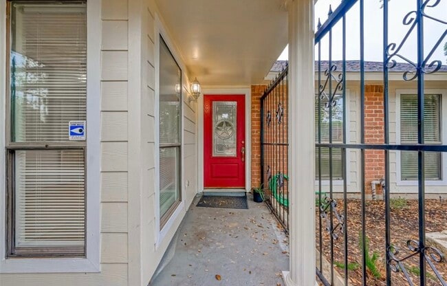 Photo - 16910 Cairngale St