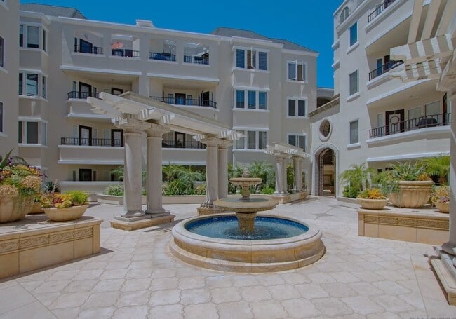 Photo - 620 State St Unidad 415