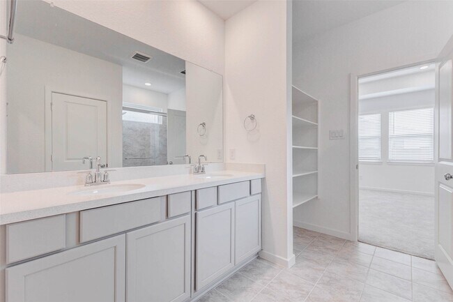 Building Photo - 22135 Ingham Blf Ln