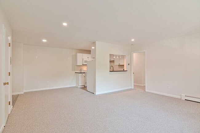 Photo - 56 Jacqueline Rd Unit 10