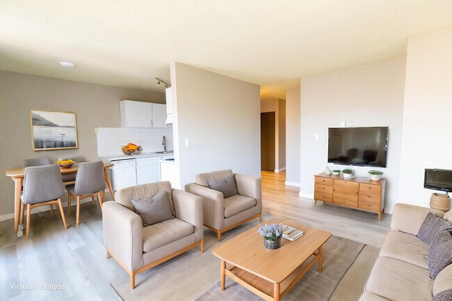 Photo - Renfrew Corner Apartments