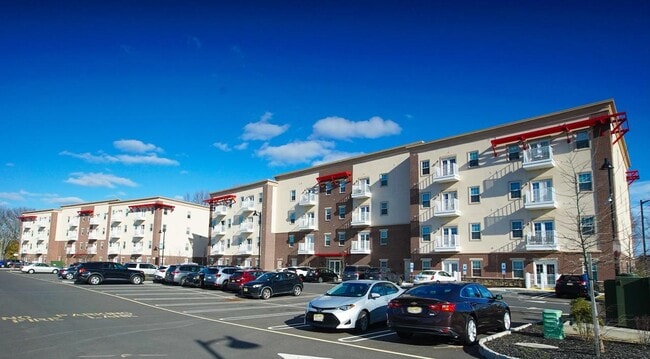 Photo - 600 K Johnson Blvd N Unit Apt 305