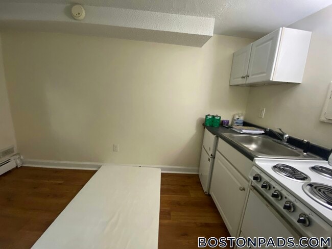 Photo - 51 S Huntington Ave Unit B3