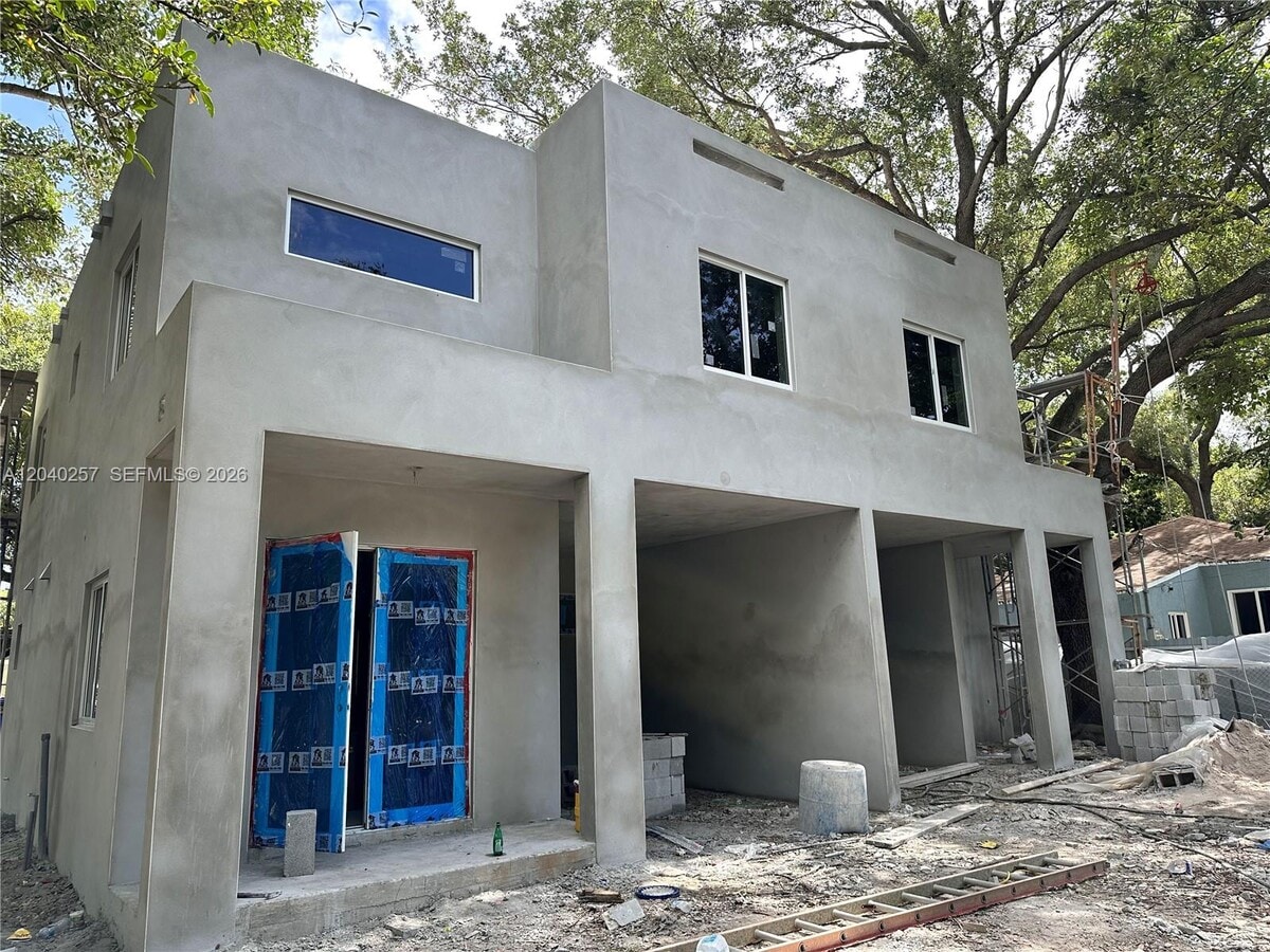 Photo - 53 NE 60th St