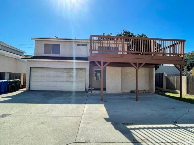 Building Photo - 2212 Ruhland Ave Unit B Rental