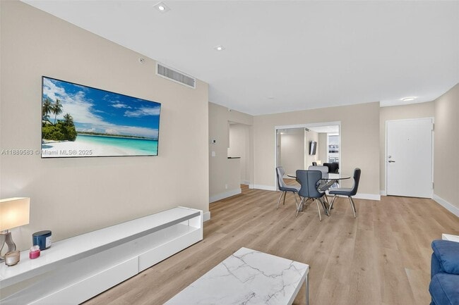 Photo - 3001 S Ocean Dr Unit 639