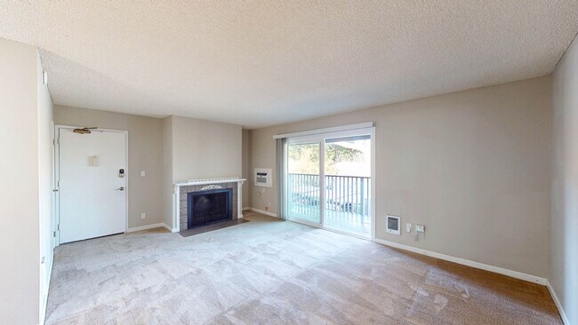 Photo - 551 Alameda del Prado Unit 311