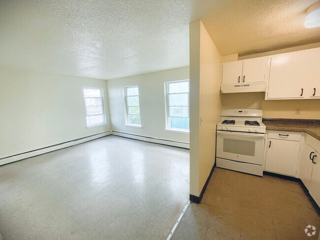 Building Photo - 70 Washington St Unit 1 Rental
