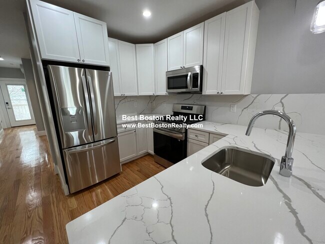 Photo - 15 Harold St Unit 2