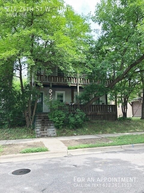 Building Photo - 214 24th St W Unit 2
