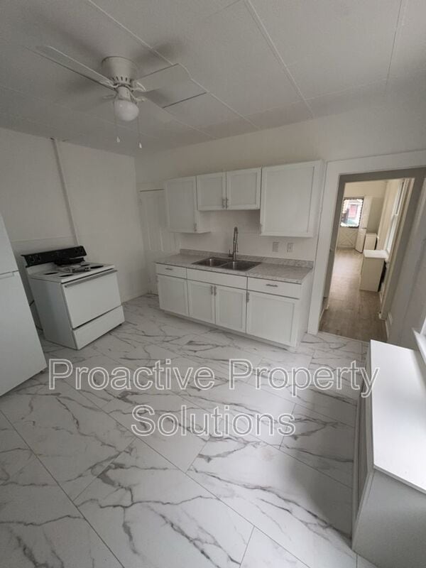 Photo - 718-720 Archbald St Unit 720