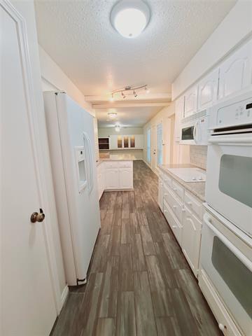 Photo - 1005 Harness Ln