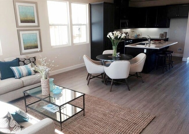 Photo - Beautiful 3 Bedroom, 3.5 Bathroom 2,350 Sq...