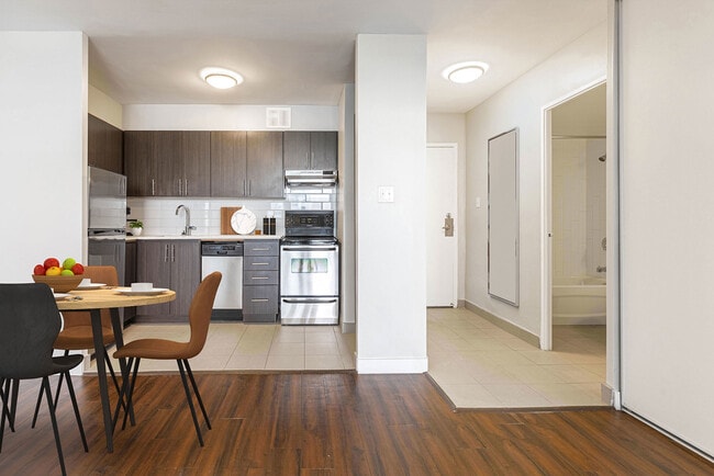 Photo - Le Palais & Capital Terrace