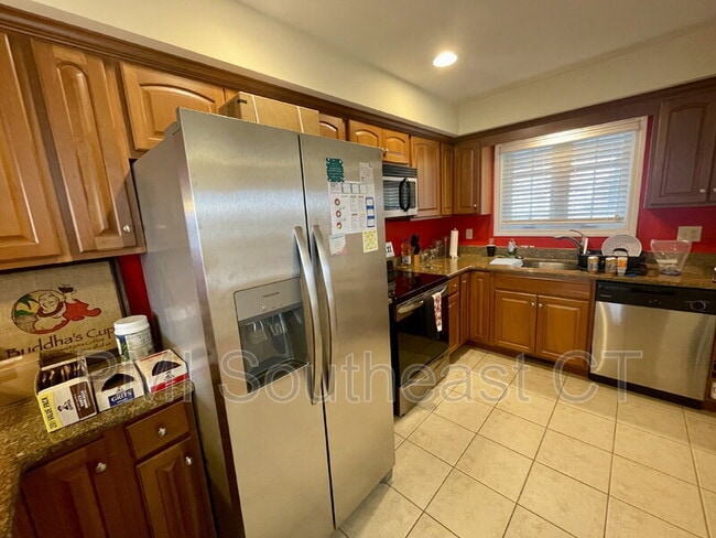 Photo - 330 Crystal Ave