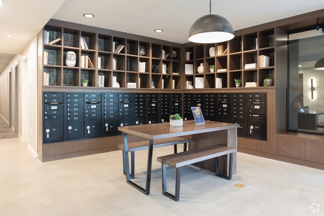 Photo - Metro Line Flats