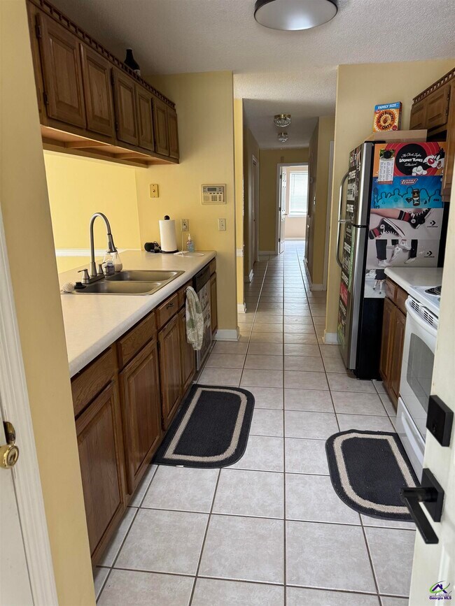 Photo - 117 Northeast Dr