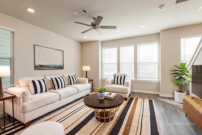 Photo - 18616 Whimsic Aly