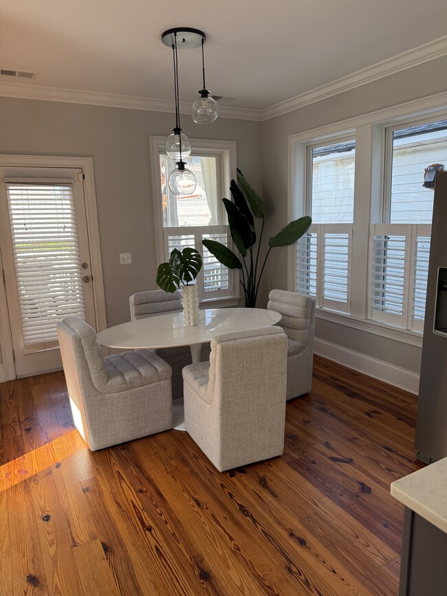 Photo - 194 Fishburne St