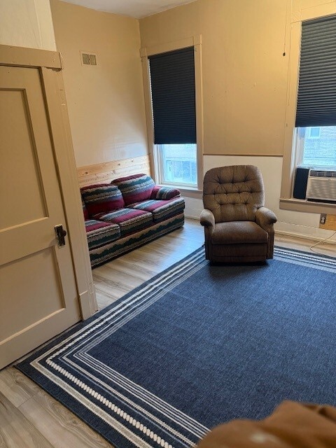 Photo - 118 E Main St Unit 1