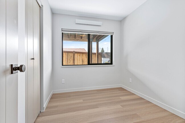 Photo - 2517 Vallette St