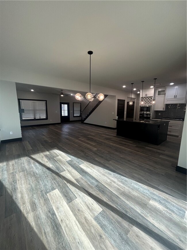 Photo - 3313 SW Lucretia Rd