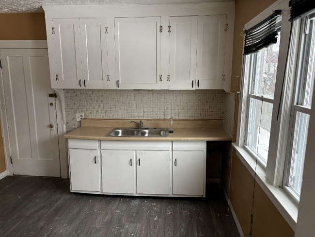 Photo - 476 E 148th St Unit 1