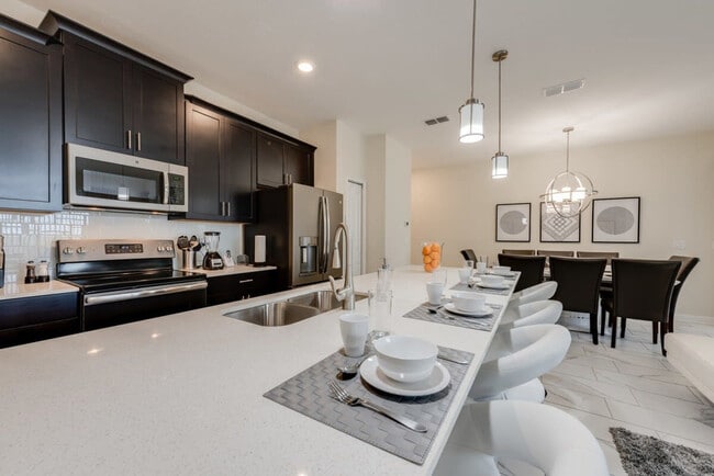 Photo - 4833 Romeo Cir Unit ID1280845P