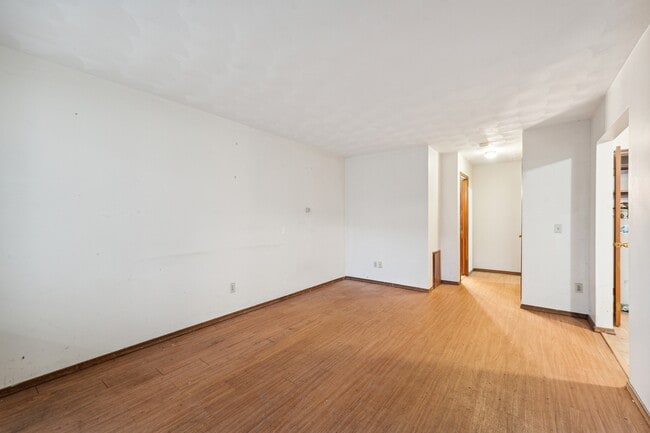 Living Room - Hiland Flatz