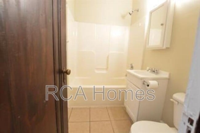 Photo - 2527 Shelby St Unit 7