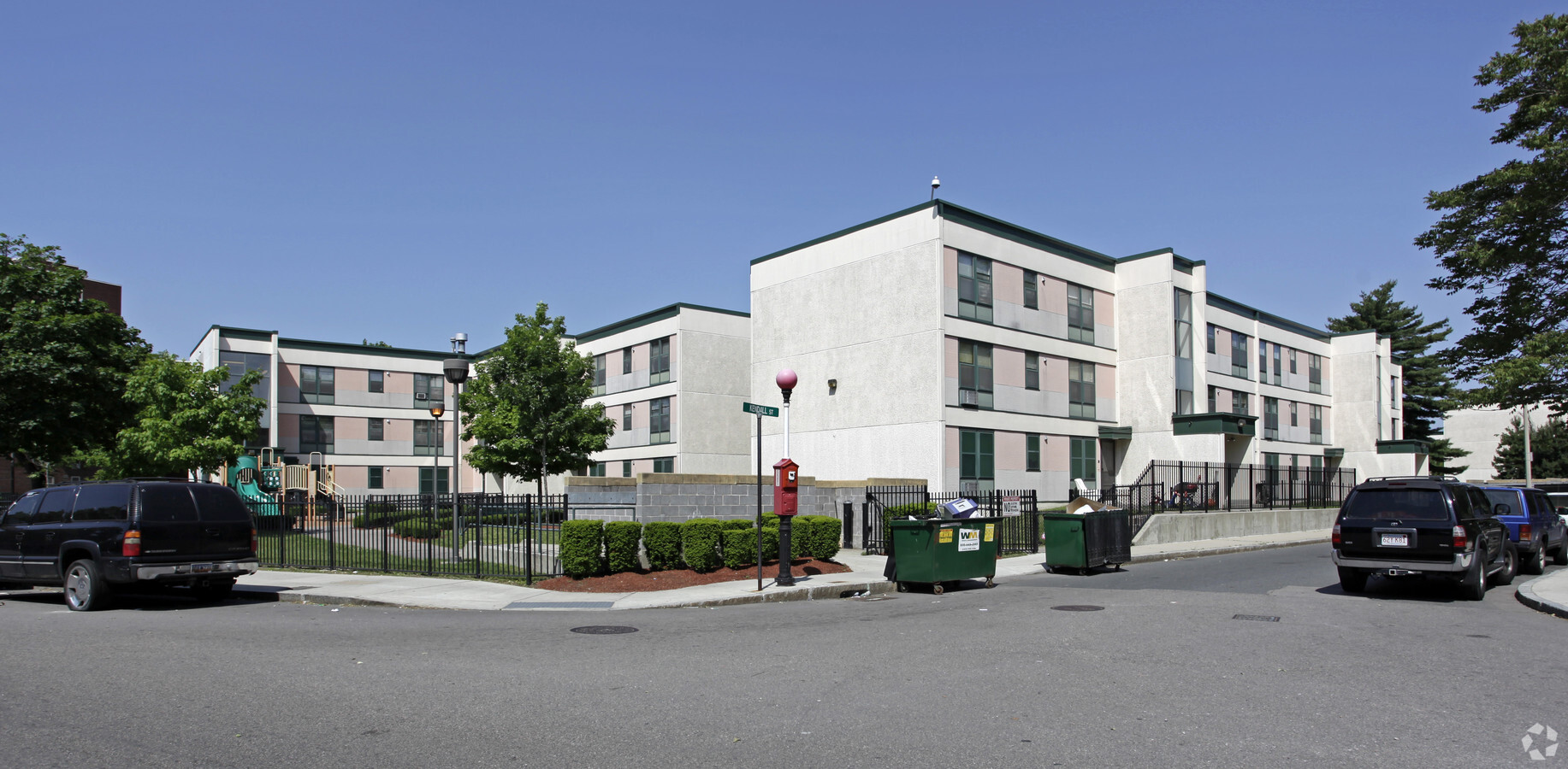 10-70 Kendall St. - Roxse Homes