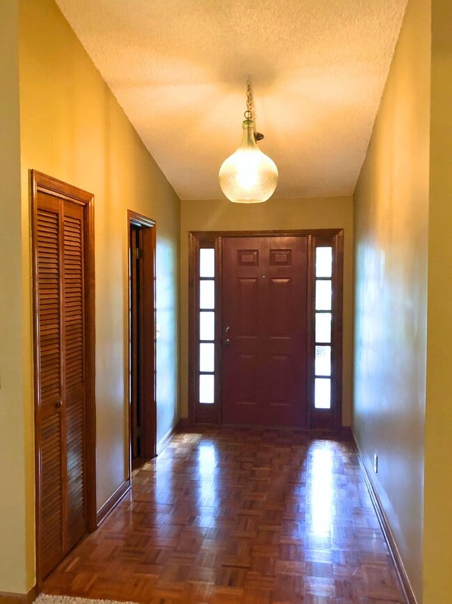 Photo - 3/2 home with a fenced in yard!