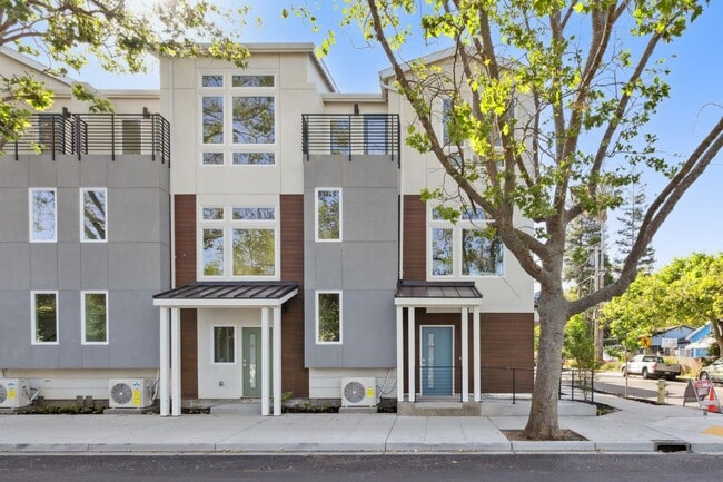 Photo - Redwood City's Hottest New Townhouses: Luxury Living, Unbeatable Location!