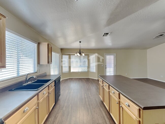Photo - 3537 E Murrieta Rd
