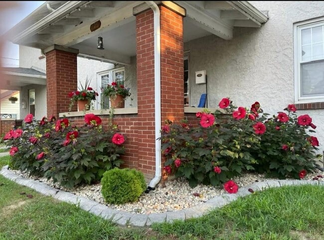 Photo - 1128 Lincoln Ave