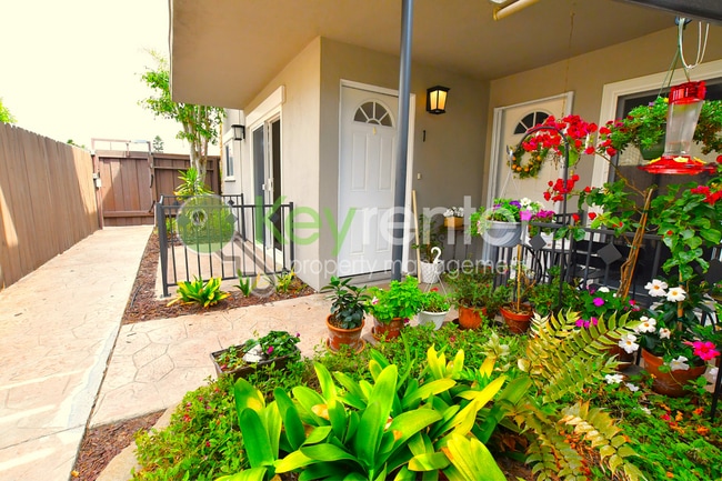 Building Photo - Pacific Beach Gem | Walking Distance to the Beach Unit 1