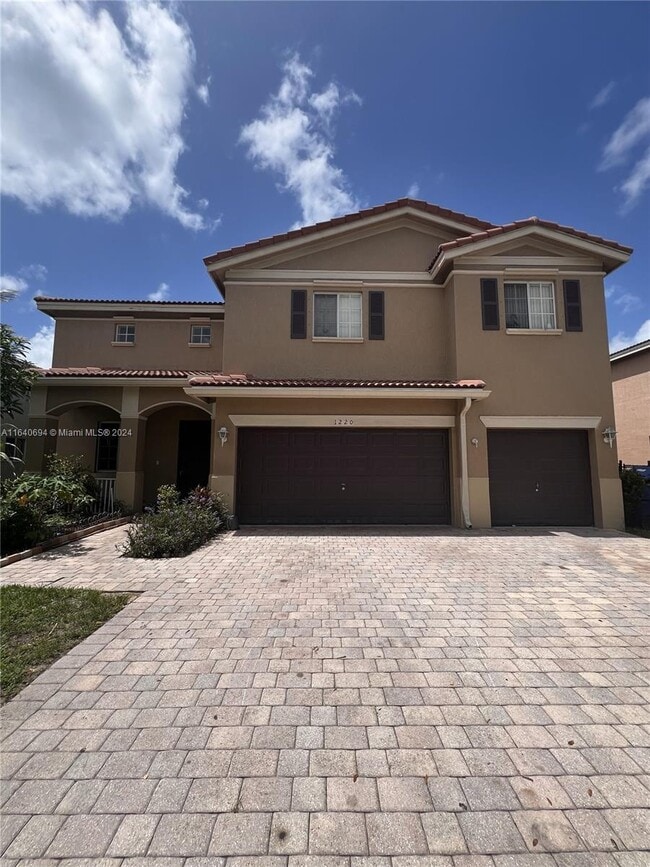 5 bedroom in Miami Gardens FL 33169 - 5 bedroom in Miami Gardens FL 33169 Townhome