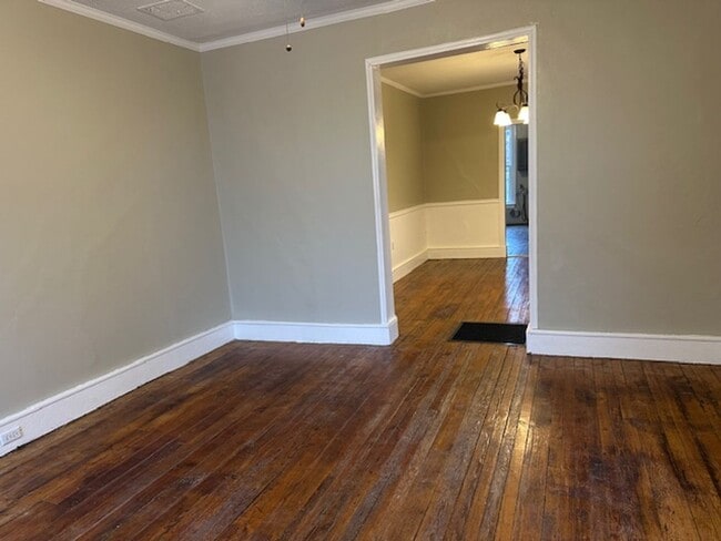 Photo - 432 Mulberry St